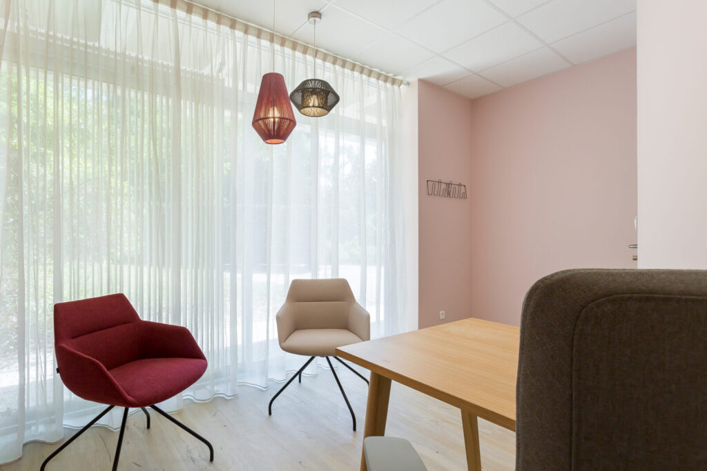 Office_Concept_Ecole_commerce_10-1600x1067