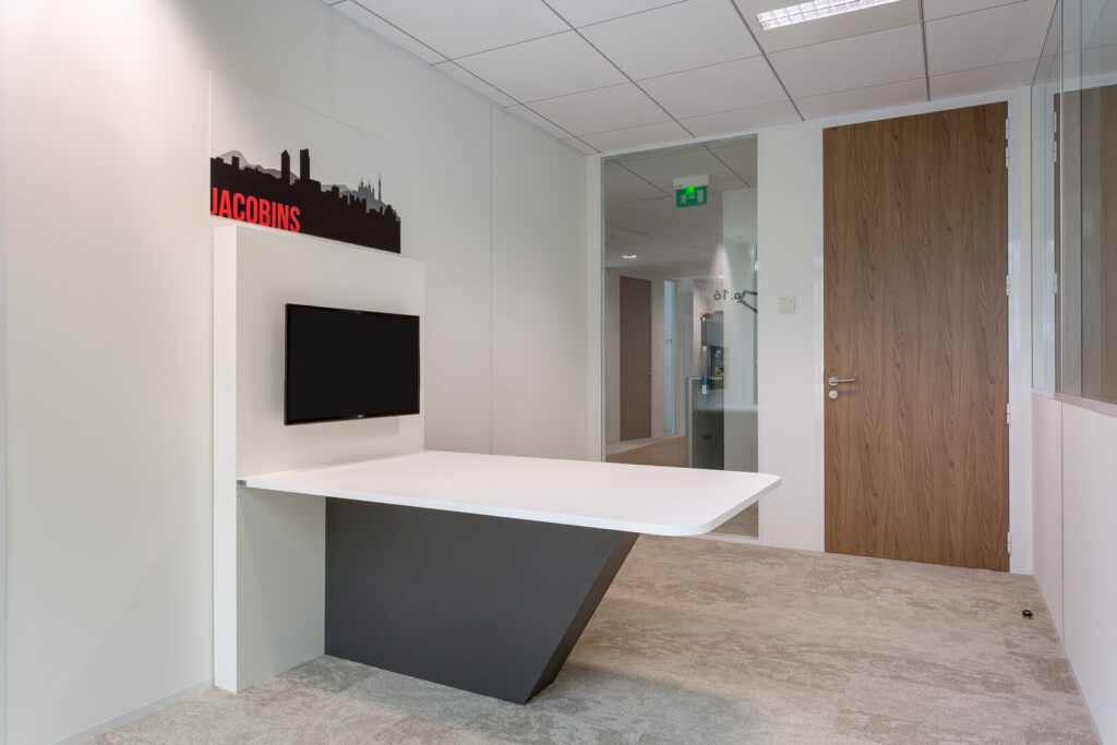 Office_Concept_ingenierie_informatique_13-1600x1067