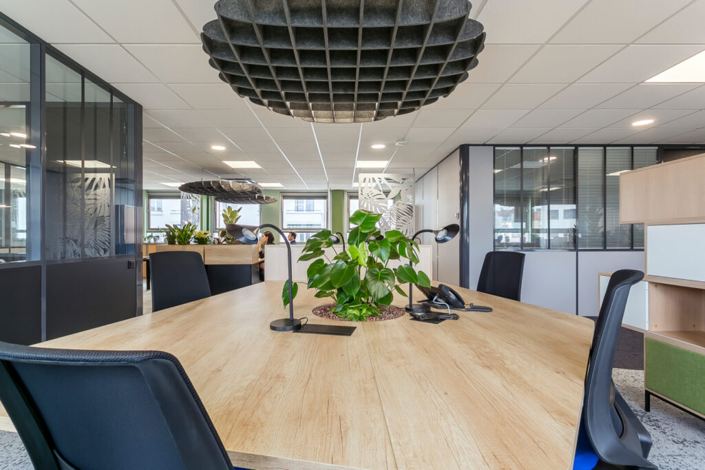 Office_Concept_Point_S_17-1600x1066