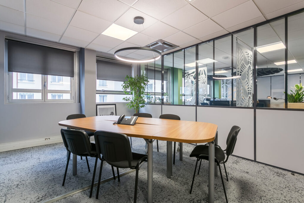 Office_Concept_Point_S_18-1600x1067