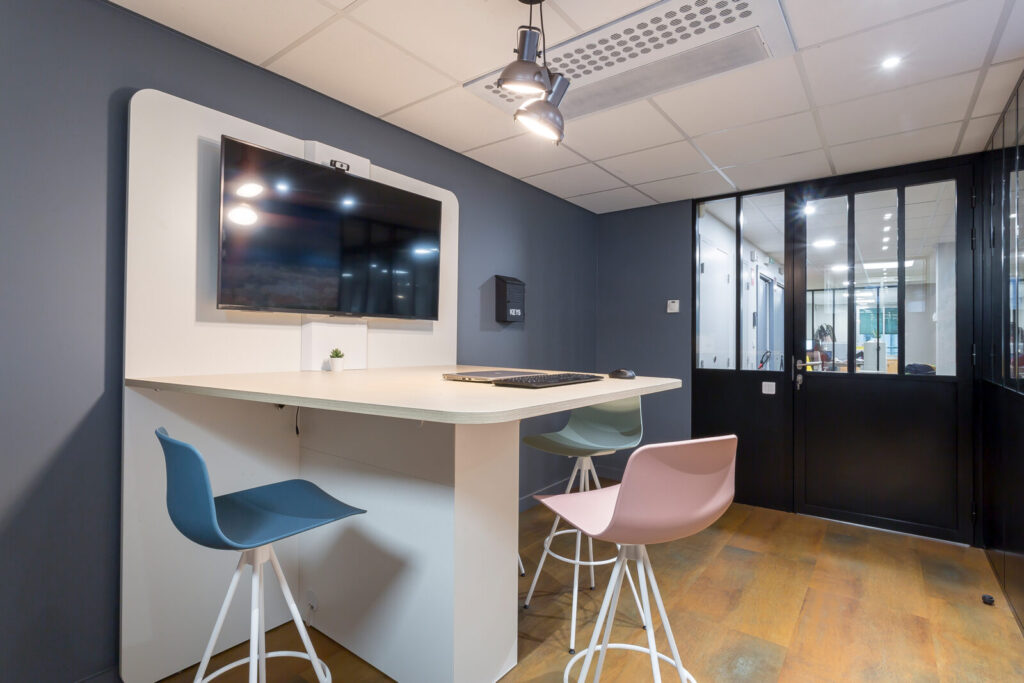 Office_Concept_Tech_up1_15-1600x1067