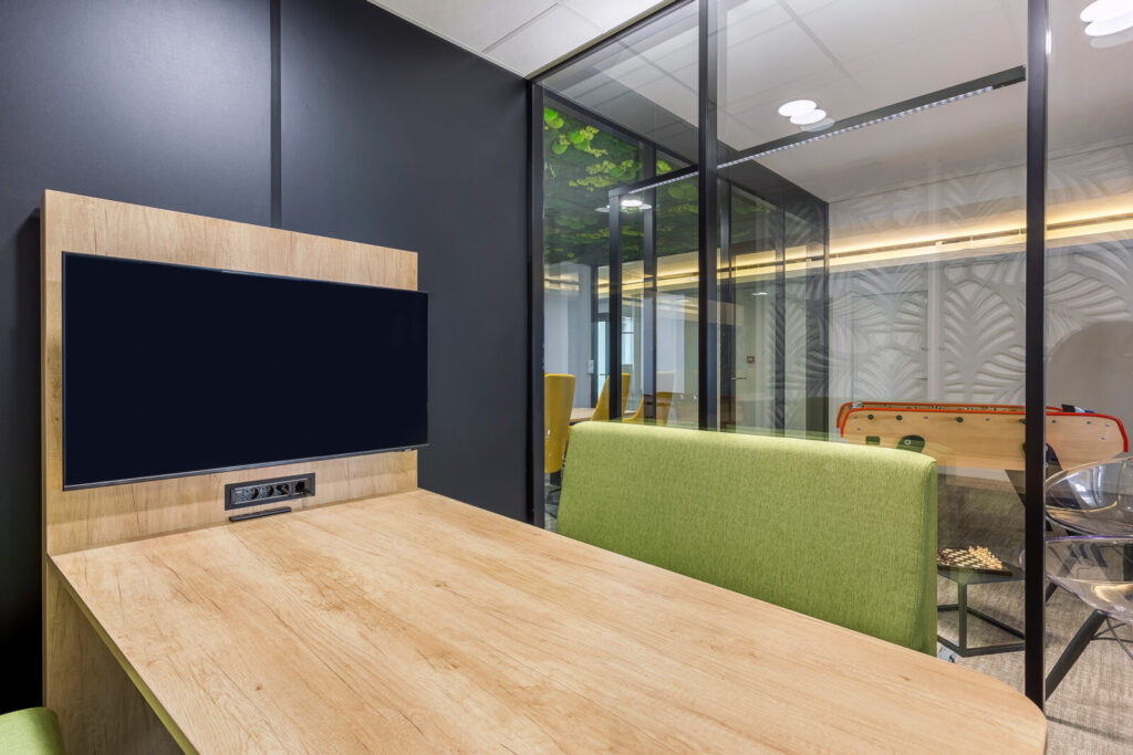 Office_Concept_-INNERGEX_11-1600x1067