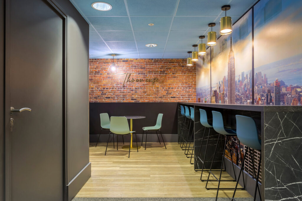 Office_Concept_-BuroClub_5-1600x1066