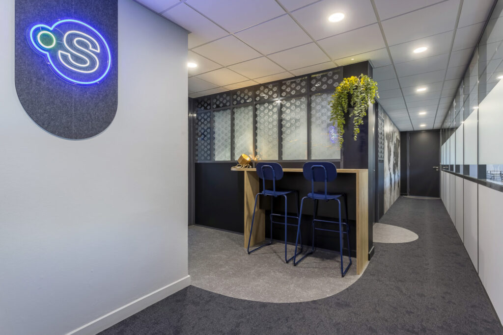 OfficeConcept-POint-S-II-Couloirs-BD-III-1-1-1600x1067