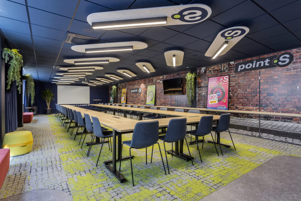 OfficeConcept-POint-S-II-Salle-Reunion-BD-III-1-1600x1067